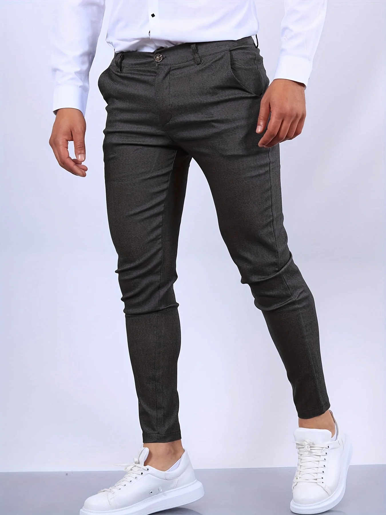 Axtor - Maßgeschneiderte Performance-Chinos - Image 6