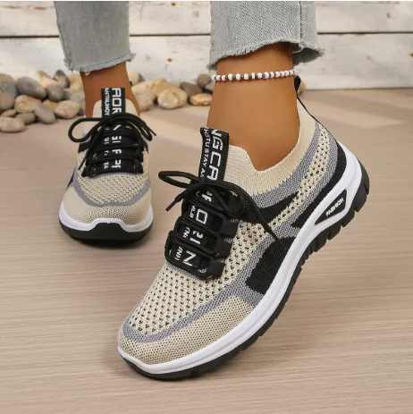 Camilla | Stylische Sneaker für Damen - Image 3