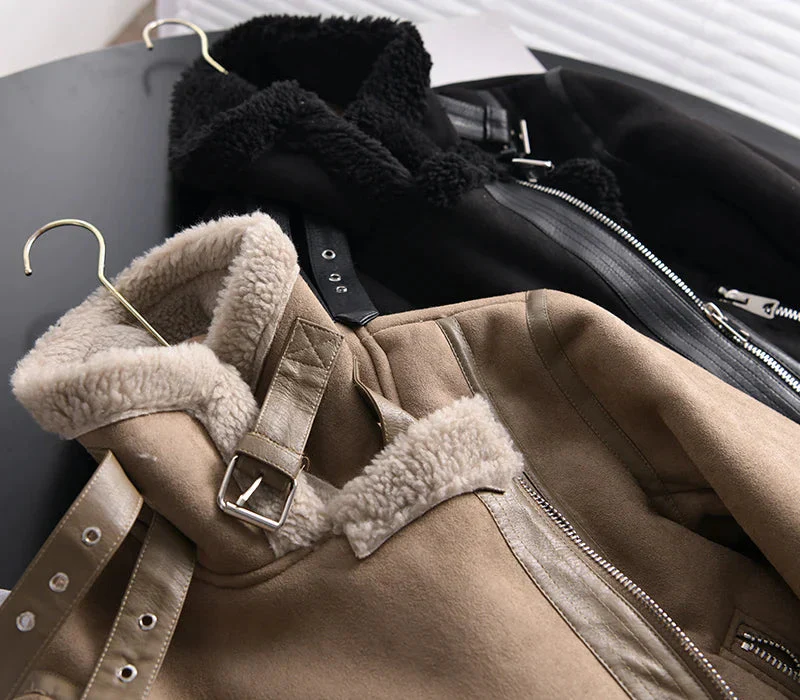 Damen Jacke | kurze Form mit Reißverschluss und gefütterter Innenseite