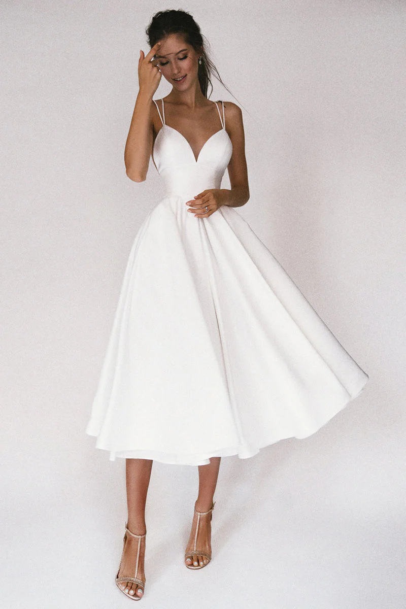 Damen Kleid | mittellanger Schnitt mit V-Ausschnitt-Struktur - Image 3