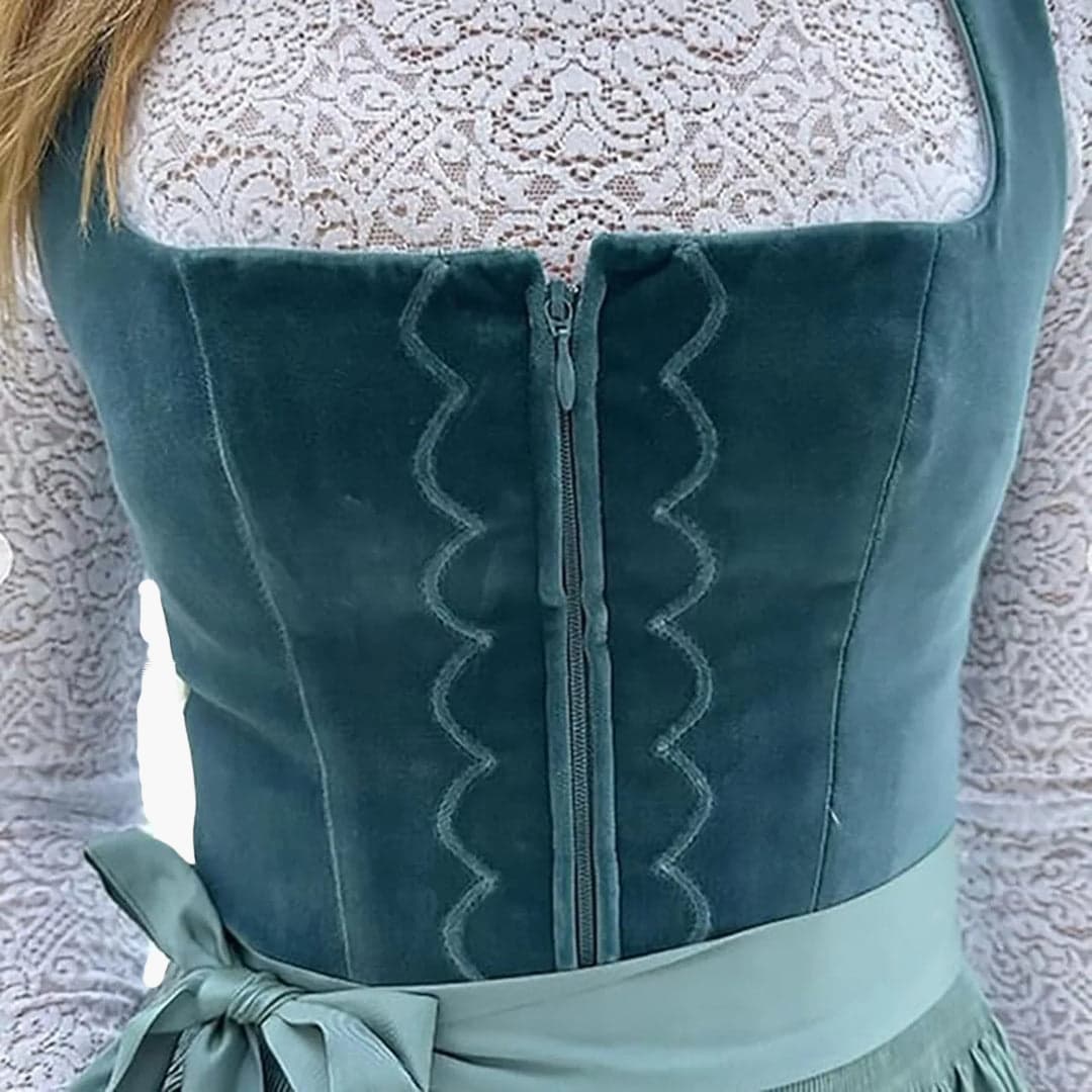 Dirndl kleid mit Schnürung für Damen - Oktoberfest 2025 - Image 2