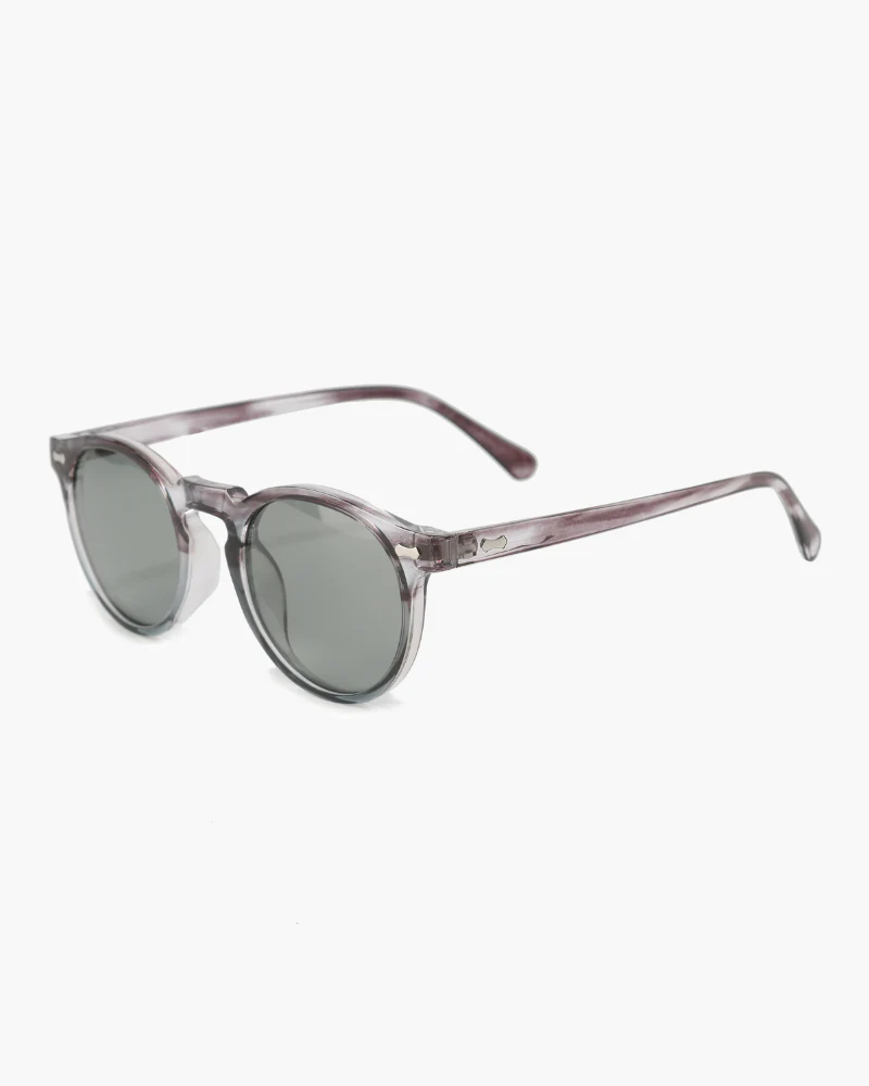Dominic | Lässig 3-teiliges Passendes Set mit Half Zip-Pullover, Loafern & Runde Sonnenbrille - Image 7