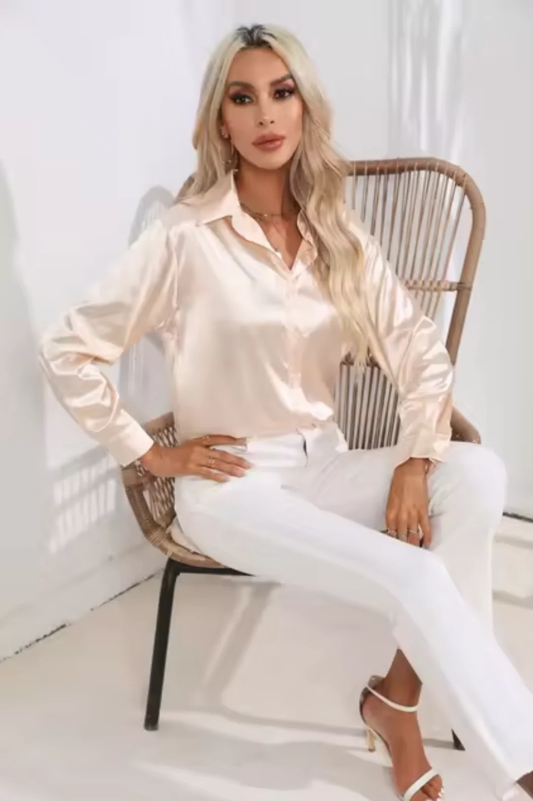 Doreen | Elegante Satin Charm Bluse