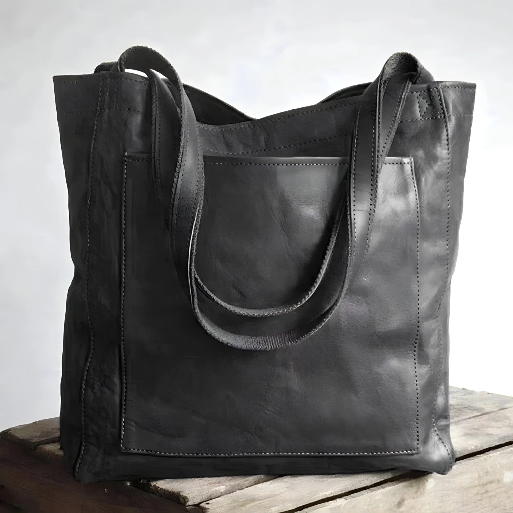 Elegante und stilvolle Damenhandtasche aus hochwertigem Material - Image 7