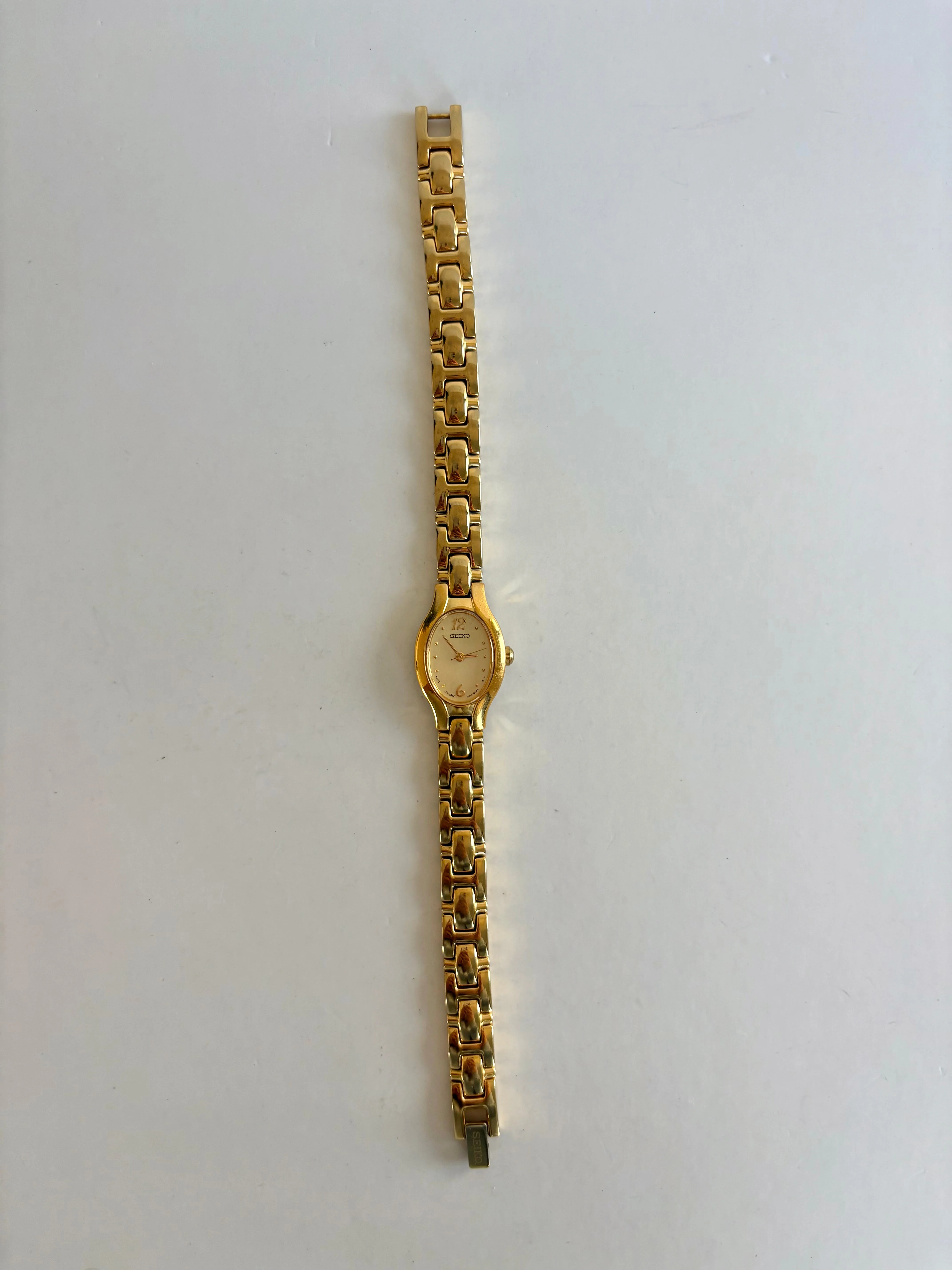 Elegante Vintage Damen Armbanduhr
