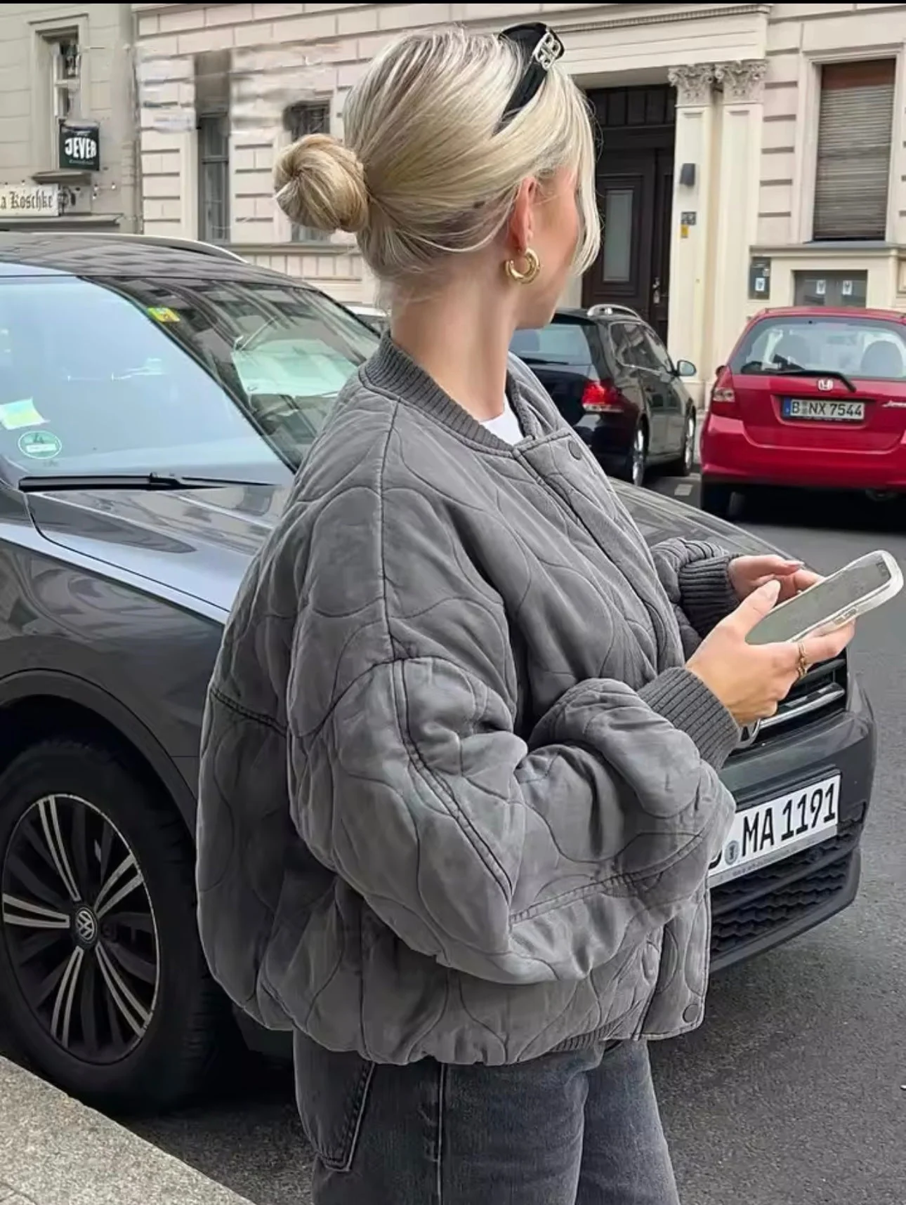 Elena | Lässige Damen-Bomberjacke mit Charme - Image 6