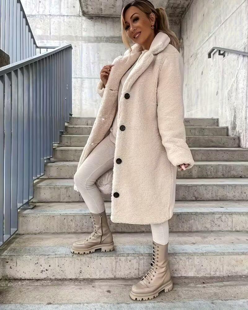 Emma | Damen Plüschmantel weich & stilvoll