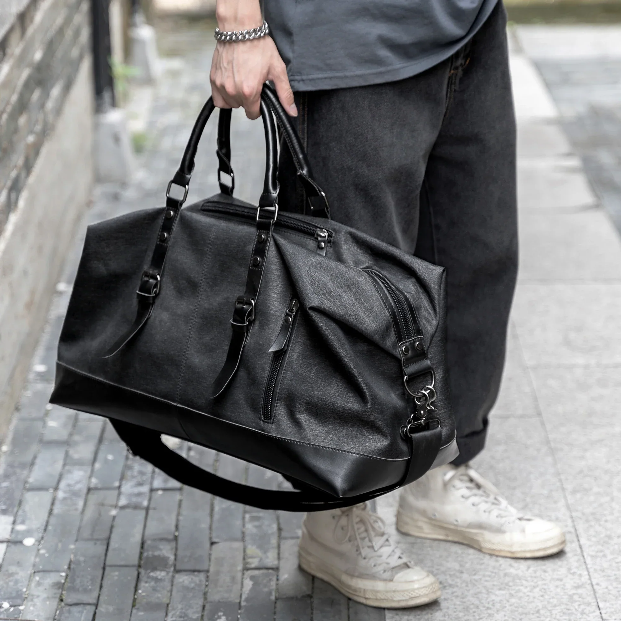 Exoro | Wasserdichte Reisetasche Groß für Männer Sportreisen