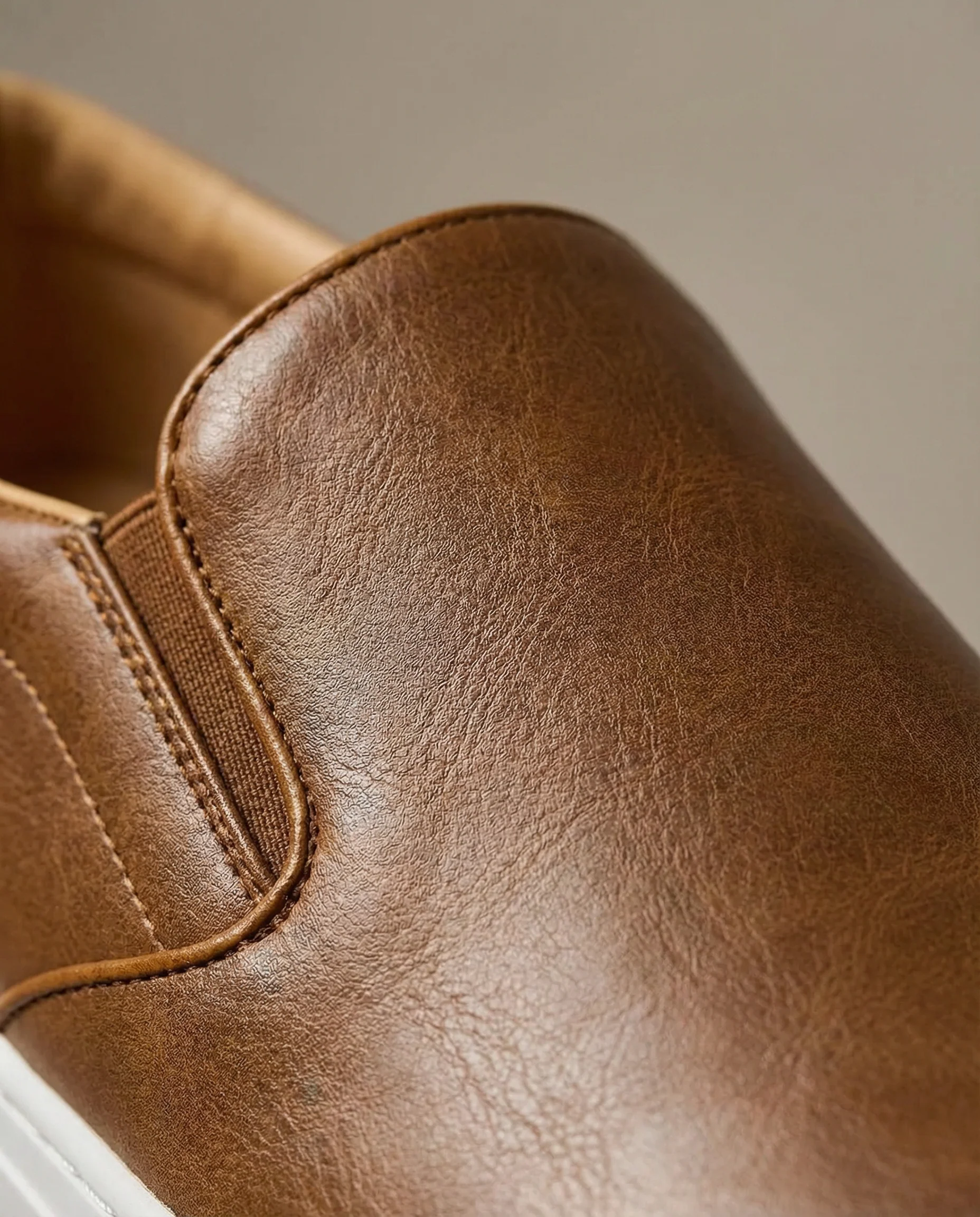 Finn | Eleganter Slip mit sanfter Kontur - Image 4