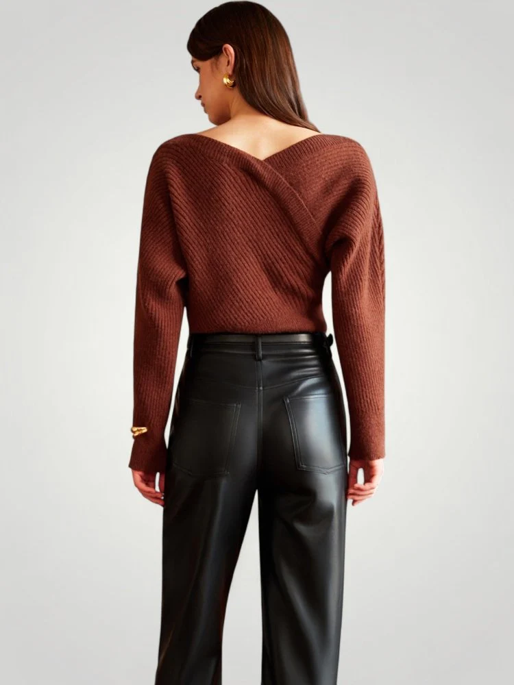 Freya | Langer Pullover mit Eleganter Asymmetrie - Image 3