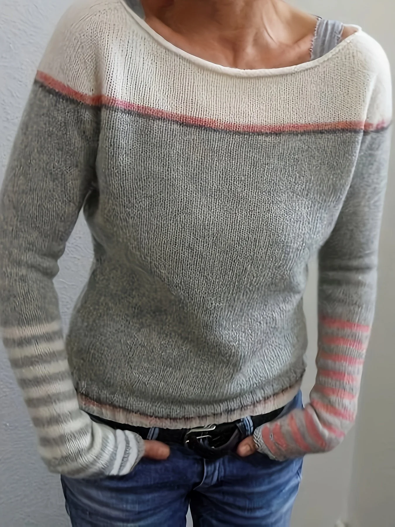 Greta | Eleganter Damen Pullover breit und gestreift - Image 10