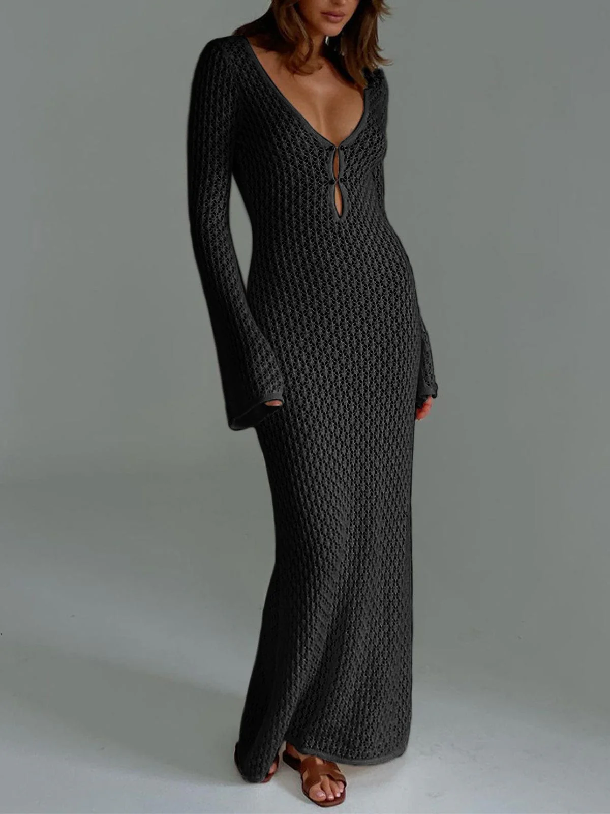 Greta | V-Ausschnitt Gehäkeltes Maxikleid mit Glockenärmeln – Boho-Chic für den Sommer - Image 7