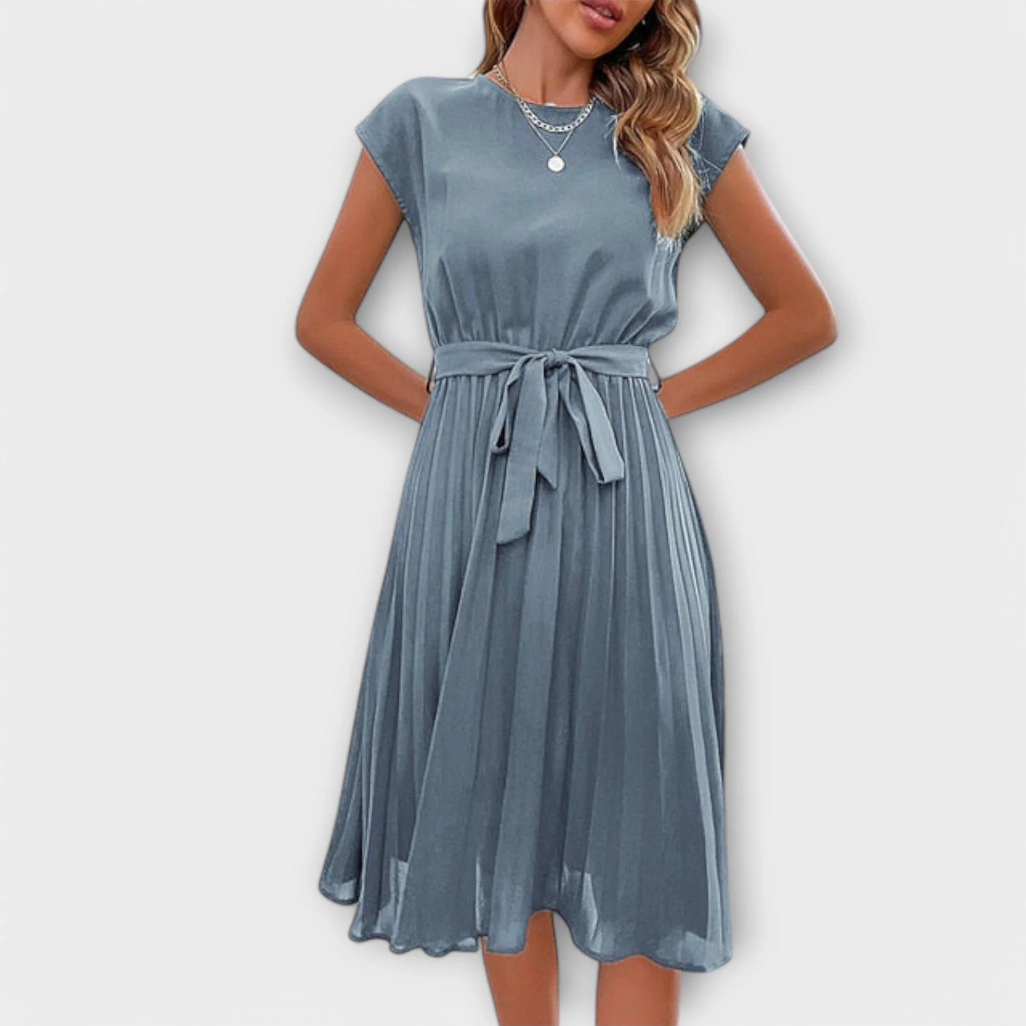 Hanna | Zeitloses Sommer Midi Plissee Kleid - Image 3