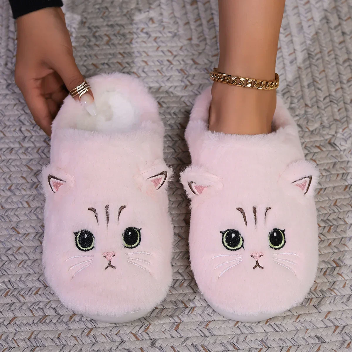 Hausschuhe Damen Katzenmotiv | Warm & Bequem - Image 2