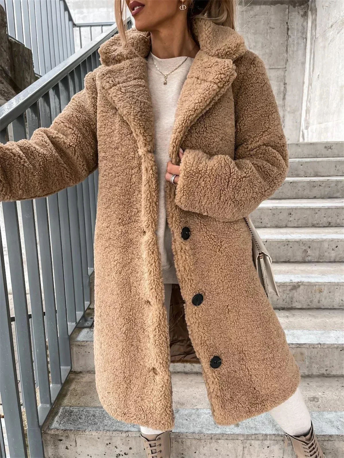 Jana | Lässige Damen-Teddyjacke trendy warm - Image 2