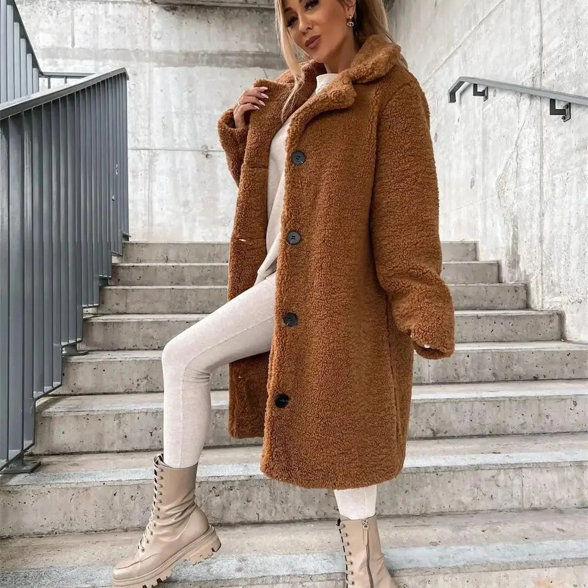 Jana | Lässige Damen-Teddyjacke trendy warm - Image 4