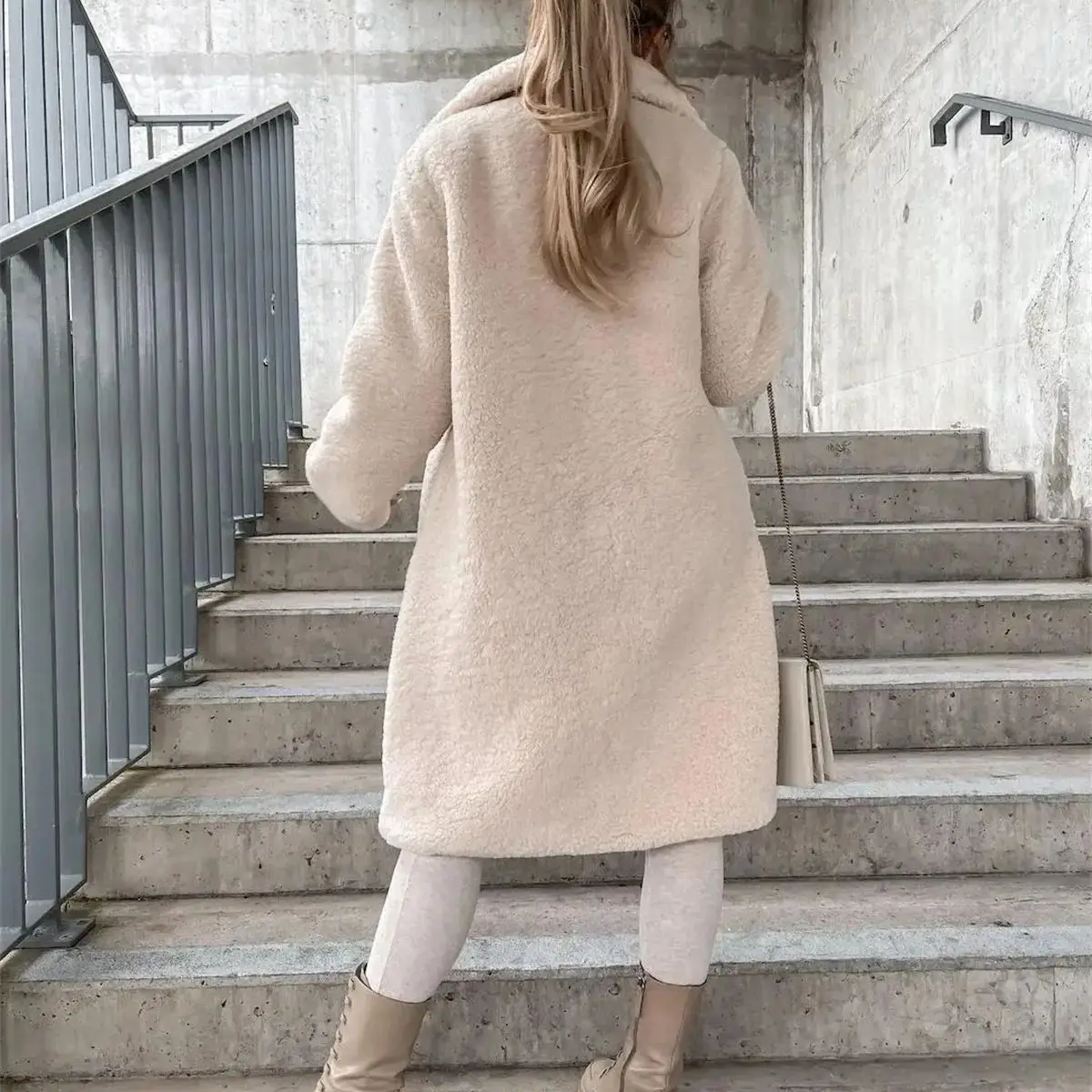 Jana | Lässige Damen-Teddyjacke trendy warm - Image 7