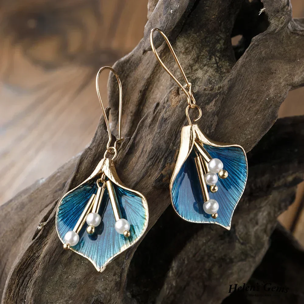Juliane – Blaue Lilienperlen