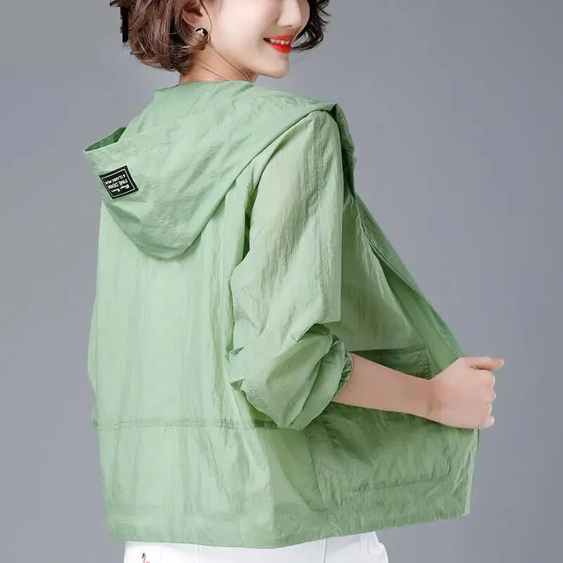 Karin | Winddichte Regenjacke mit Kapuze - Image 3