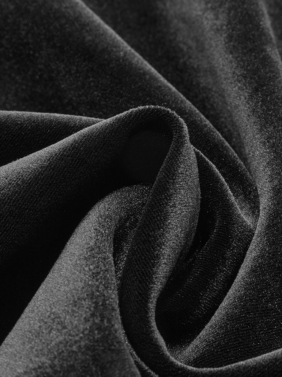 Katrina | Samt-Minikleid mit tiefem Rückenausschnitt und großer Schleife - Image 5