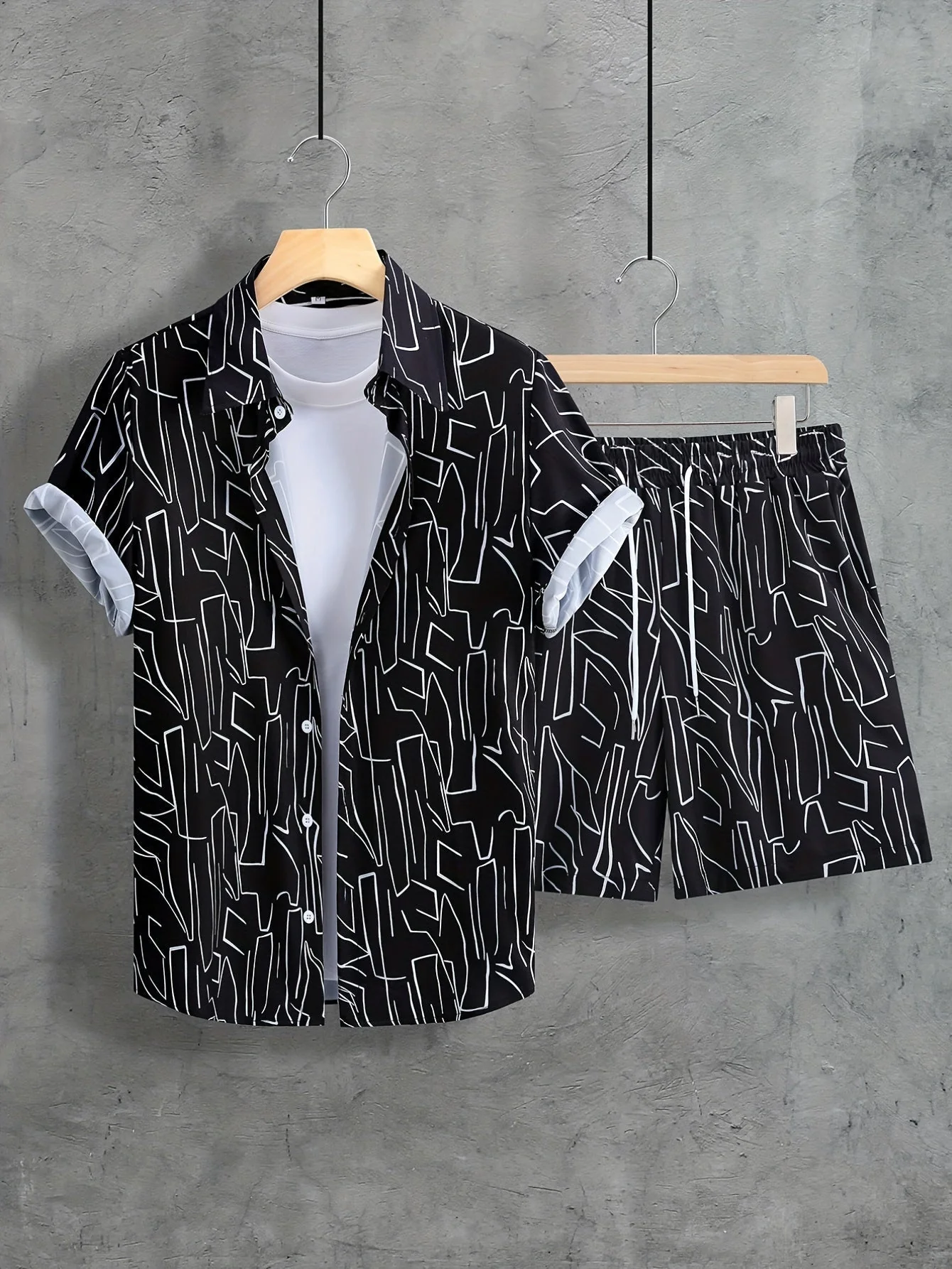 Kurzärmeliges Shirt und lockere Shorts Sommerset - Norwin