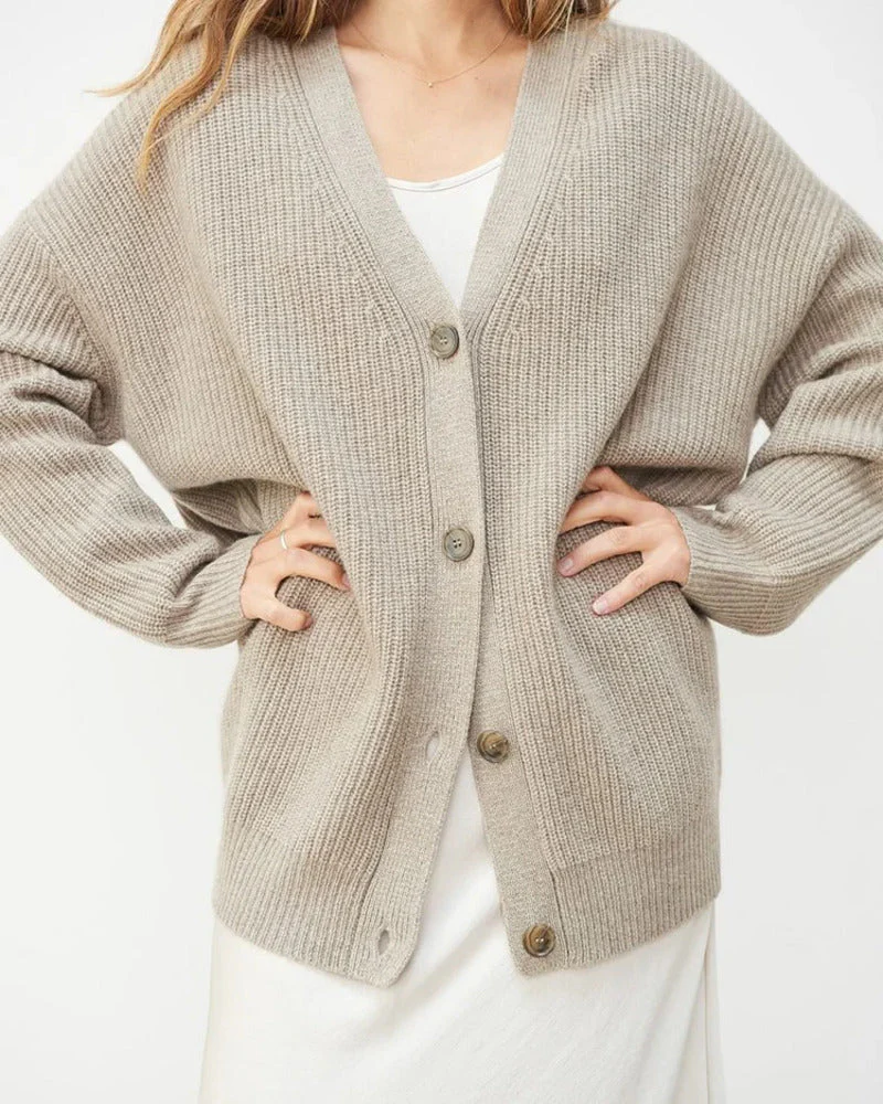 Lina™ | Gerippte Strickjacke mit Knöpfen