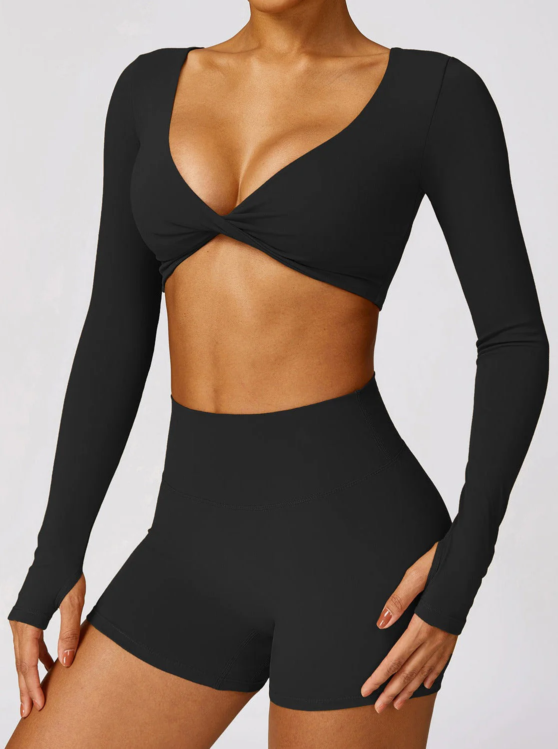 Livia | Langarm-Crop-Top mit Twist-Detail