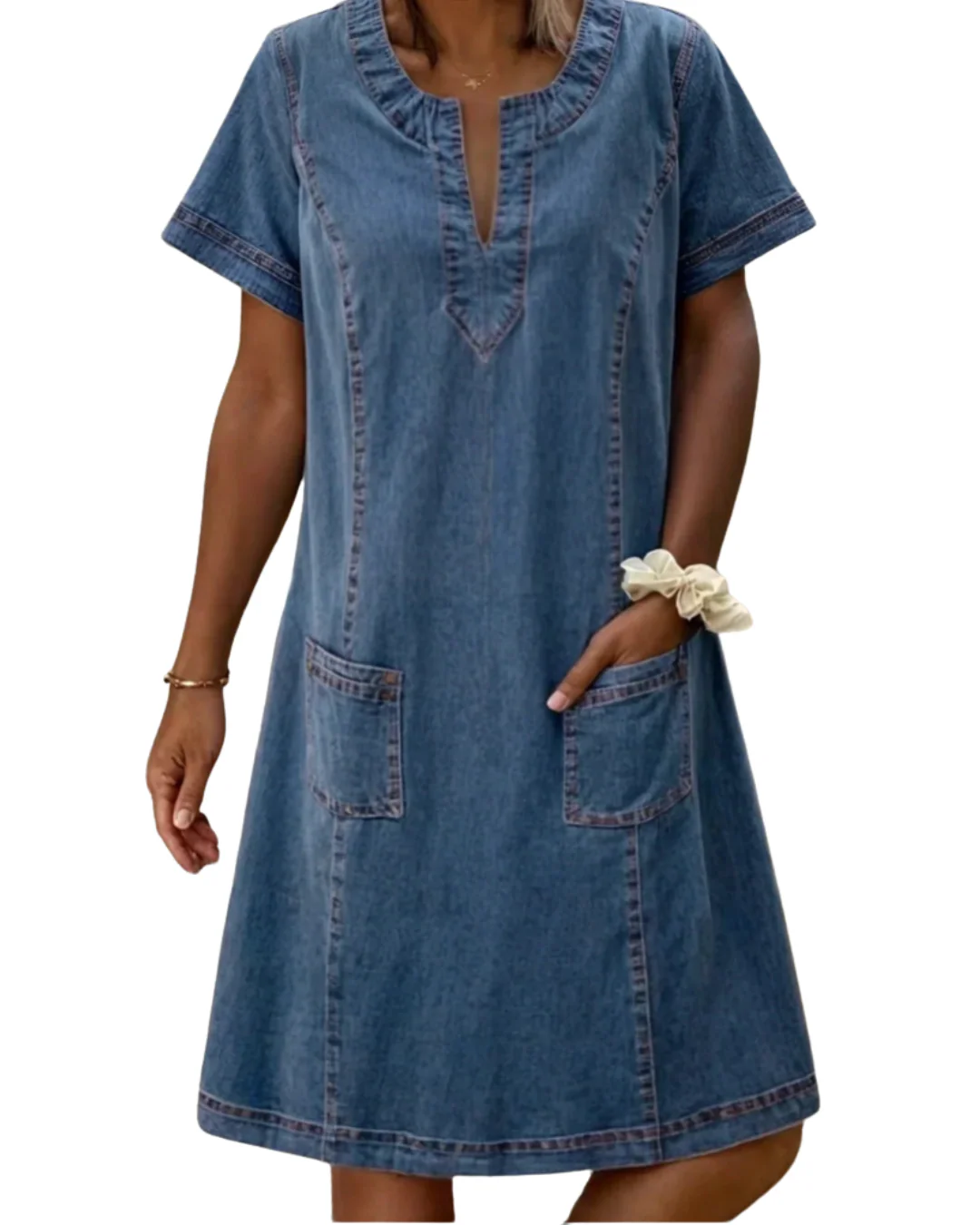 Livia | Weiches Denimkleid mit elegantem Look - Image 4