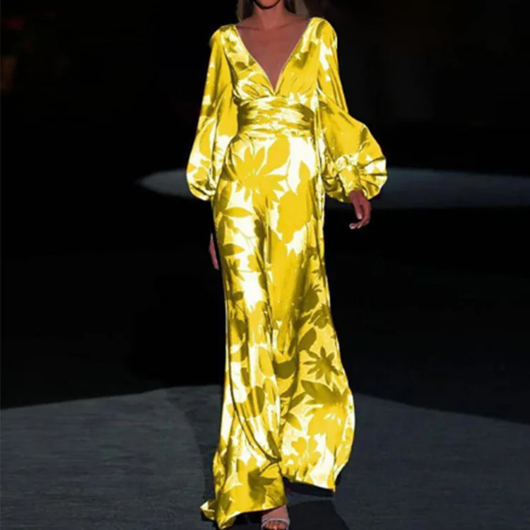 Loida – Satin-Maxikleid mit Blumenmuster und V-Ausschnitt - Image 3