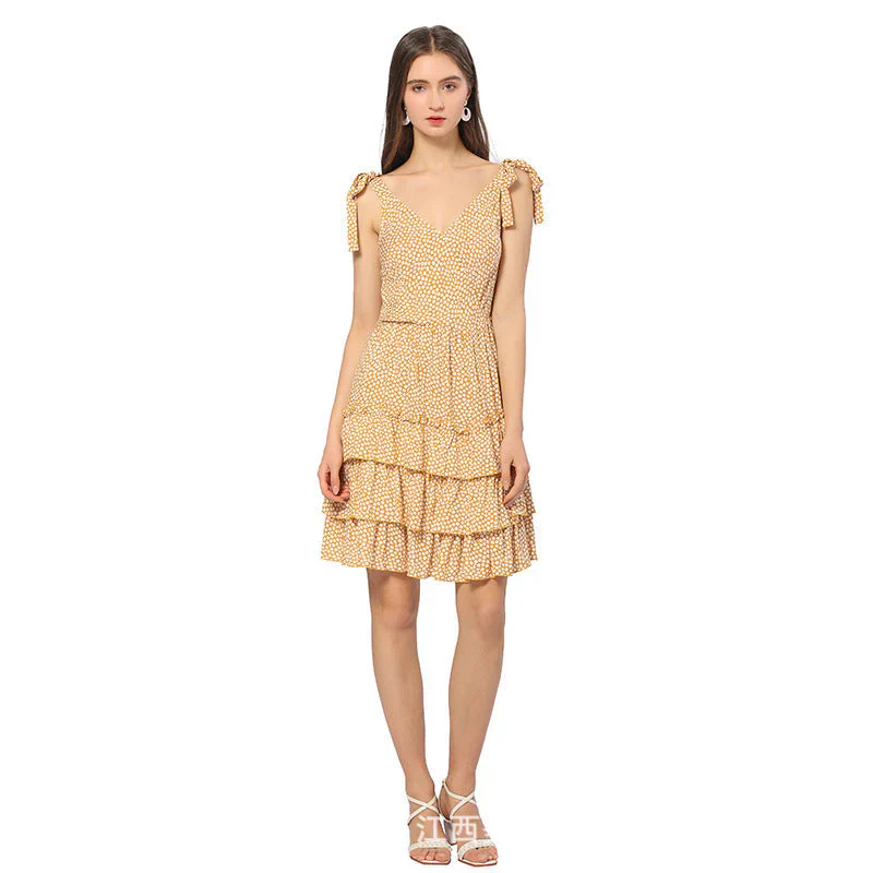 Lorevina – Gestuftes Minikleid mit Rüschen und Blumenmuster und Bindeträgern - Image 3