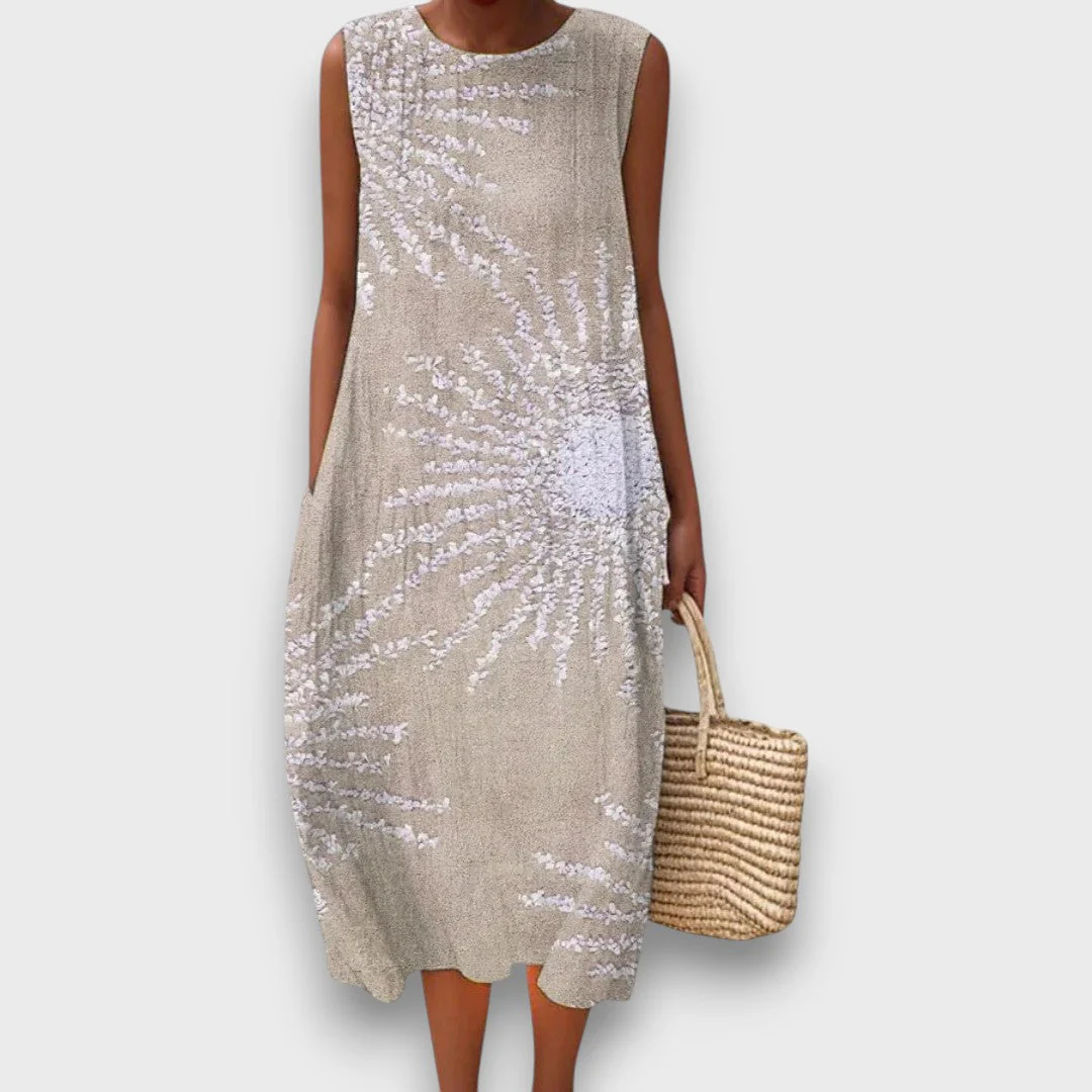 Lumaris – Kleid mit Sonnenmotiv