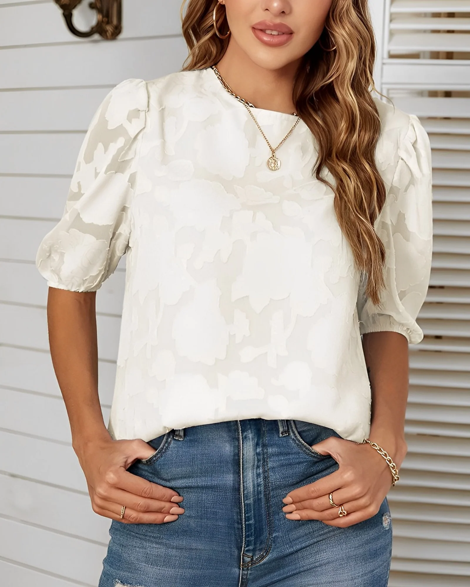 Manuela | Elegante Chiffonbluse mit Puffärmeln - Image 4