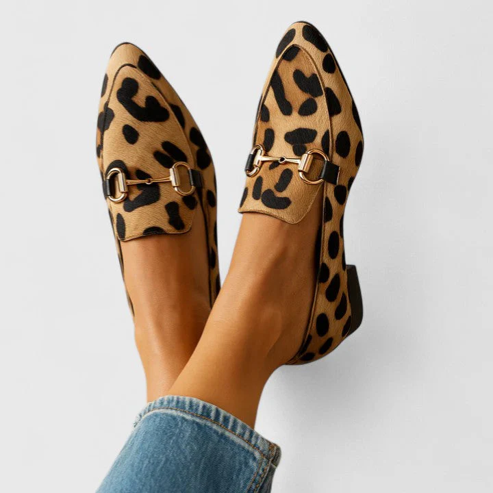 Maria Damen Klassische Slipper mit Spitz Zulaufender Zehenpartie und Druckmuster