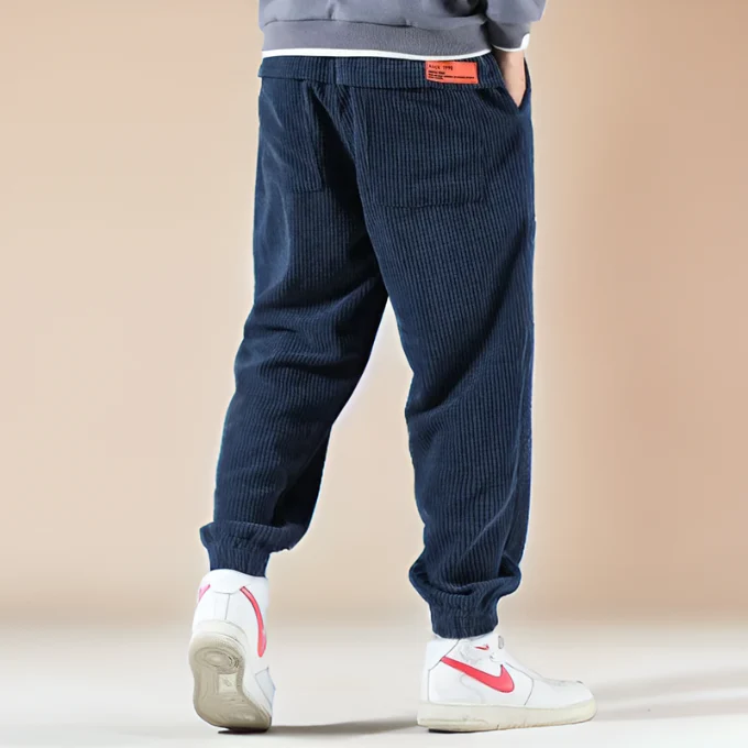 Max | Oslo Cordhose Sweatpants für Freizeitmode - Image 3