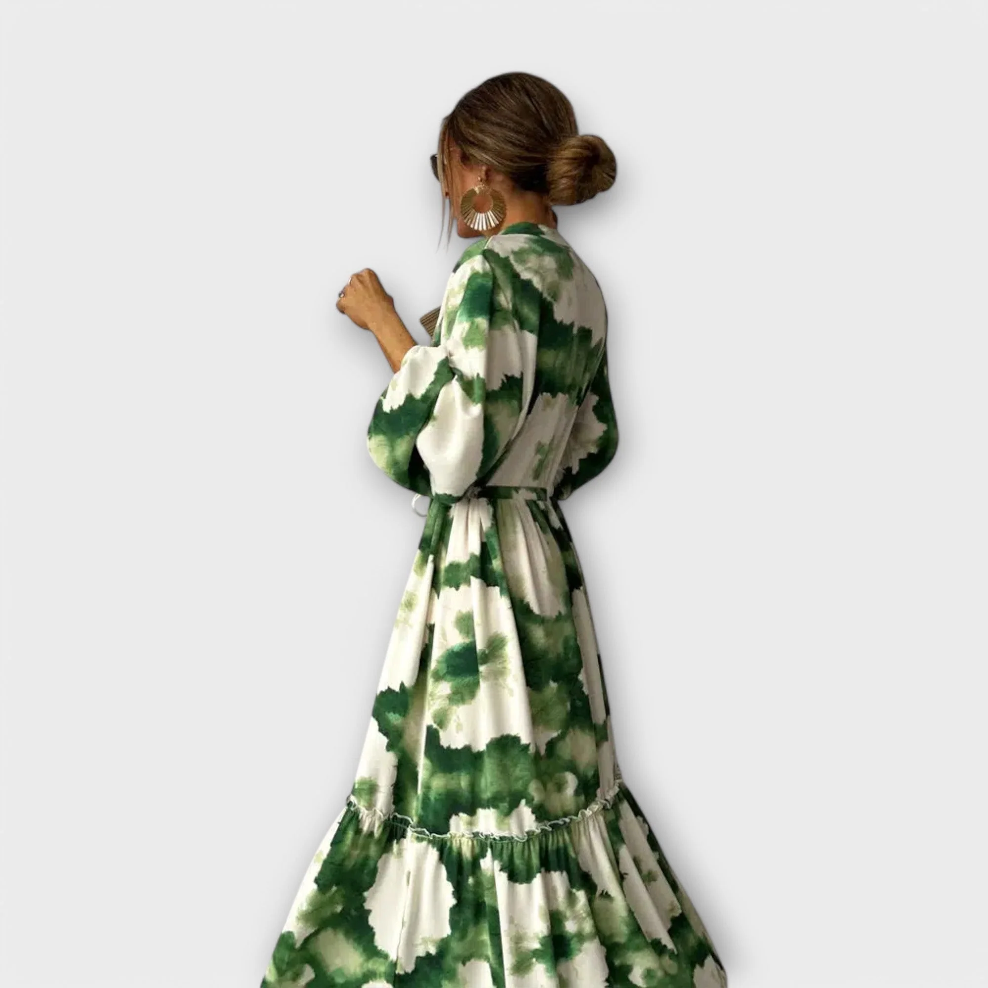 Melina - Grünes Maxikleid mit langen Ärmeln und V-Ausschnitt"
Rewritten: "Melina - Grünes Maxikleid mit langen Ärmeln und elegantem V-Ausschnitt - Image 2