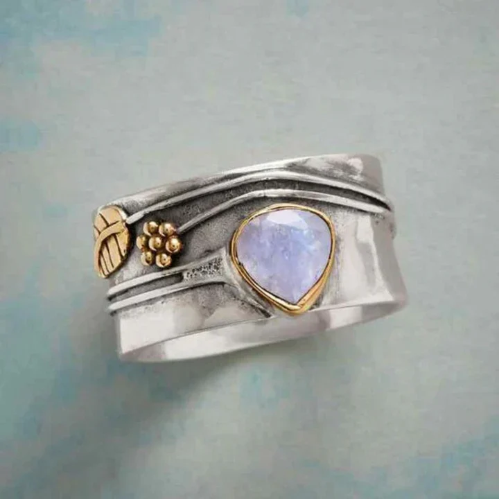 Mondstein Tropfen versilbert Ring