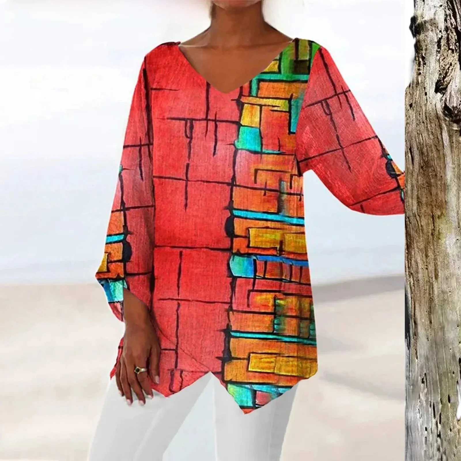 Nadine | Trendiges Langarm Top mit V Ausschnitt - Image 2