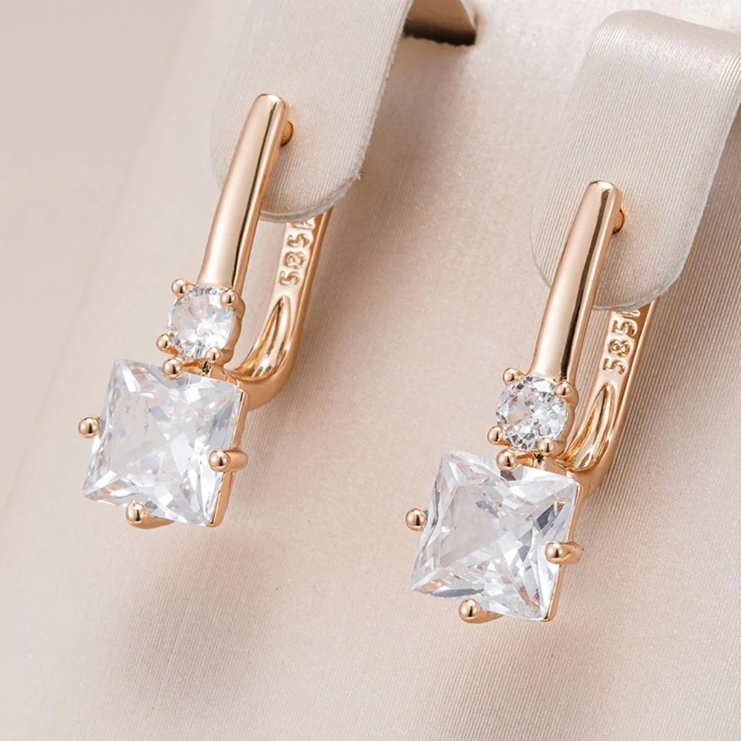 Ohrringe mit Zirkonit in Gold