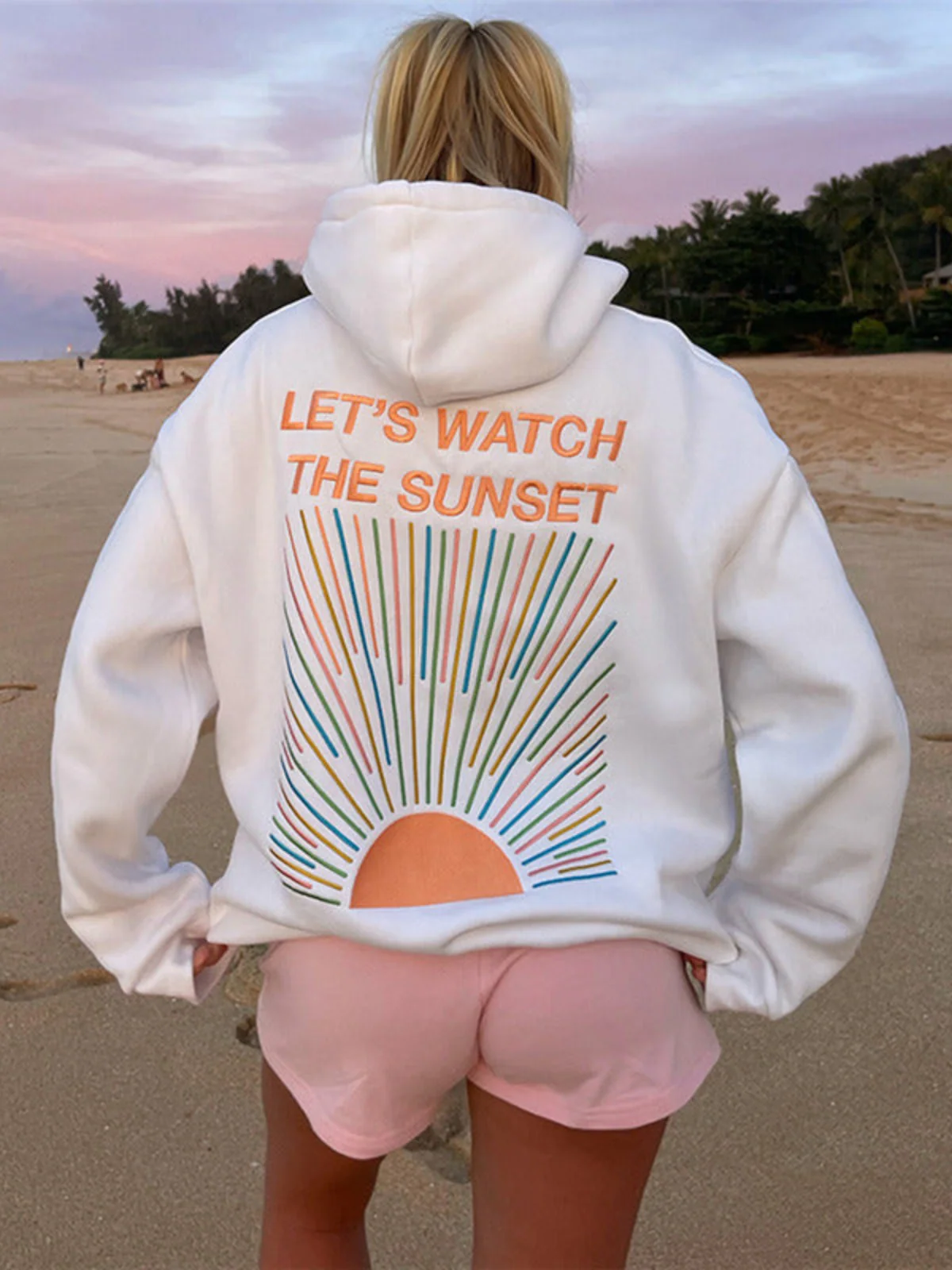 Oversized Hoodie mit Sunset-Print – Lässig, Cozy & Sommer-ready - Image 4