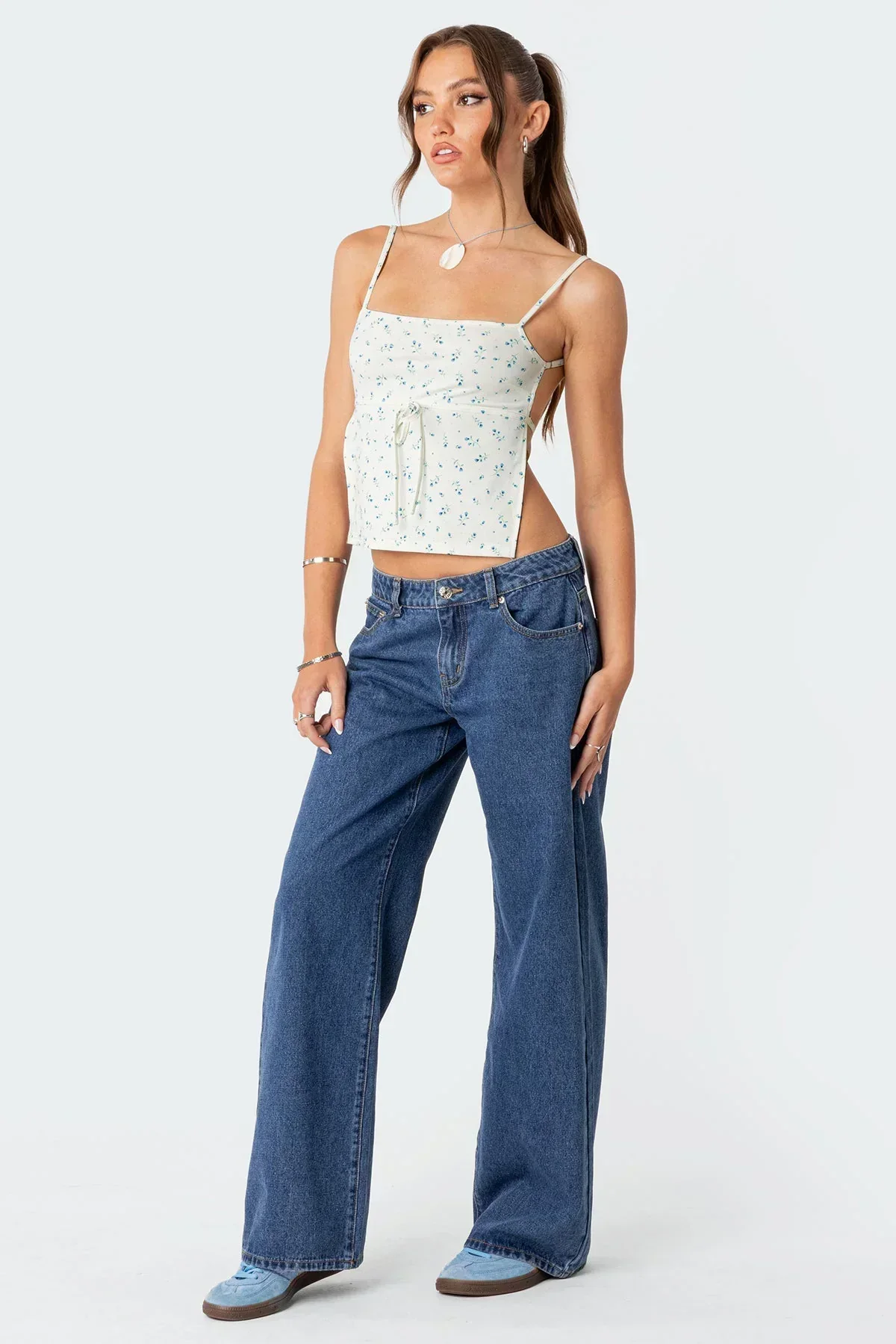 Paula | Moderne Damen-Low-Jeans im Retrostil - Image 10