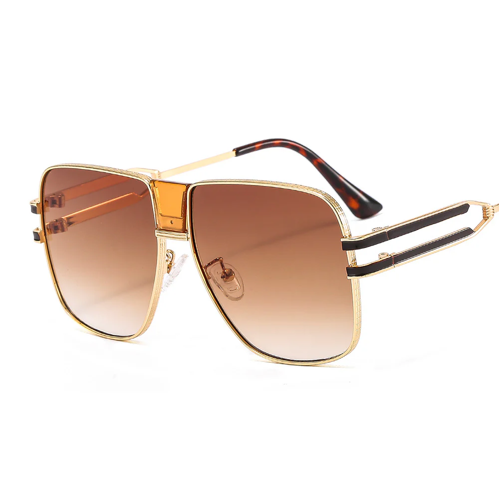 Quadratische Unisex Sonnenbrille mit Verlaufsgläsern