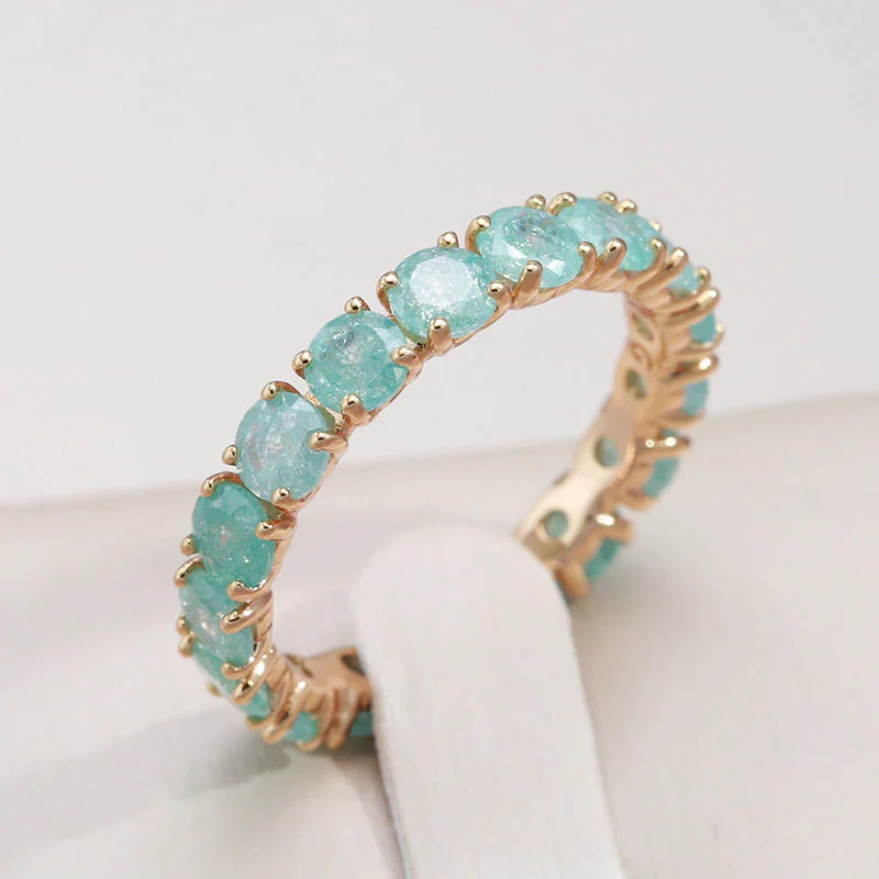 Ring mit rundem Stein aus Gold - Image 3