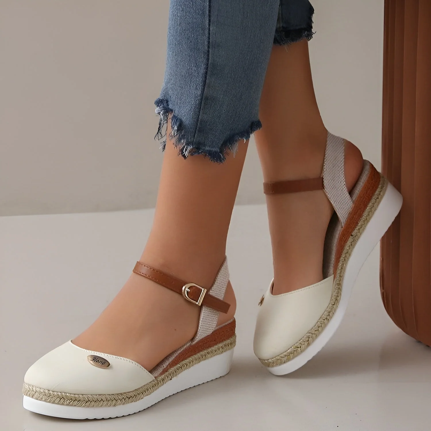 Sandalen Damen – Stilvolle und Bequeme Orthopädischen Sandalen