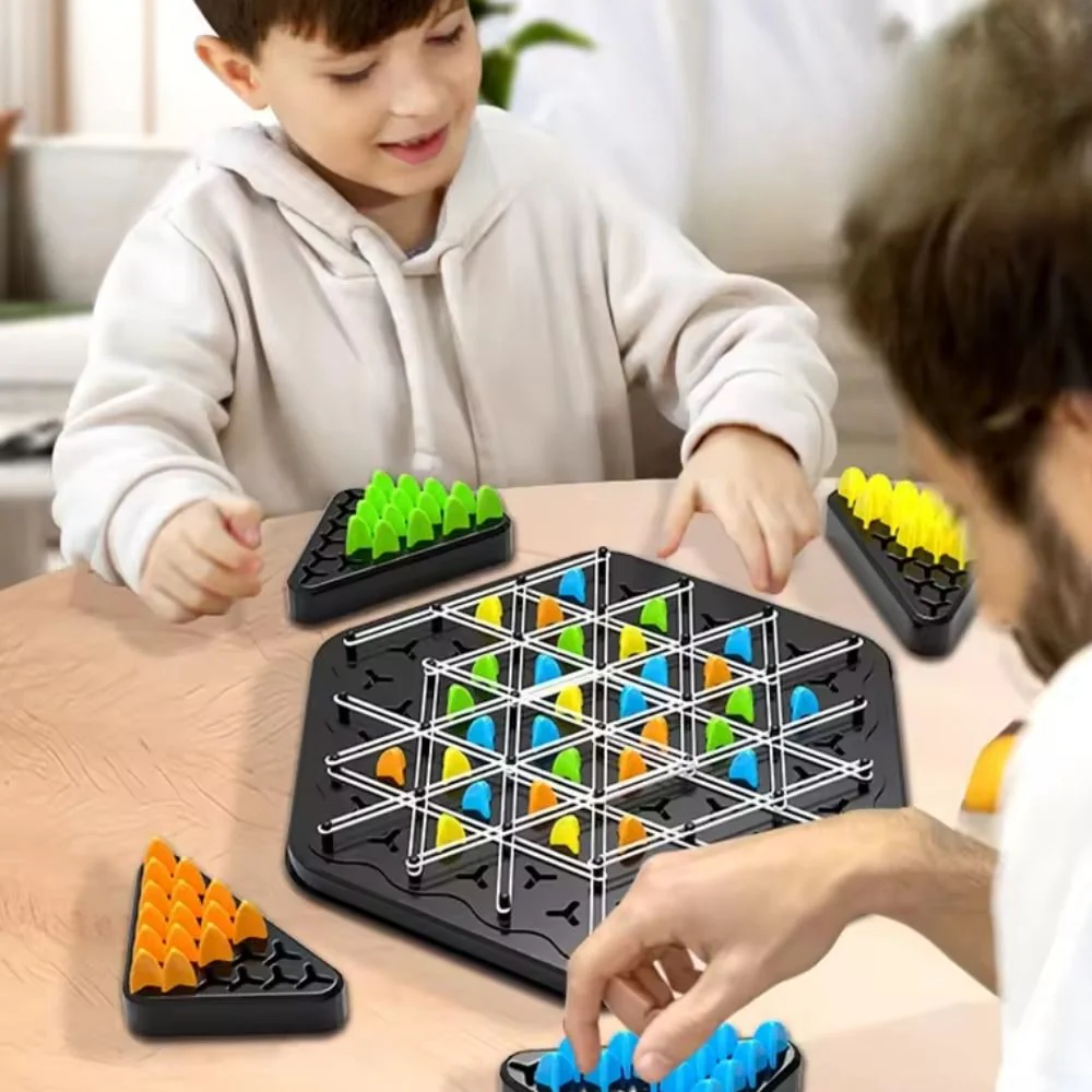 Schachspiel Strategie Brettspiel Familienspaß Kettendreieck