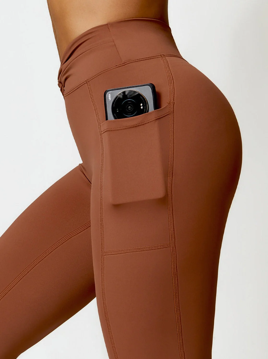 Serafina | High-Waist Schlagleggings mit figurformendem Schnitt