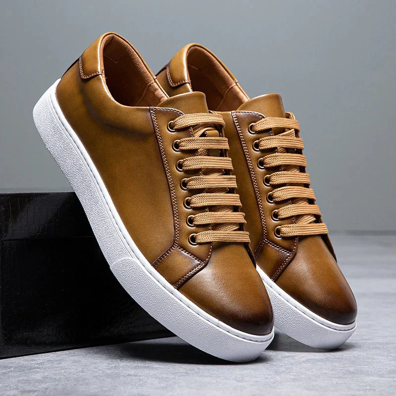 Simon | Hochwertige Herren Leder Sneakers Look - Image 12