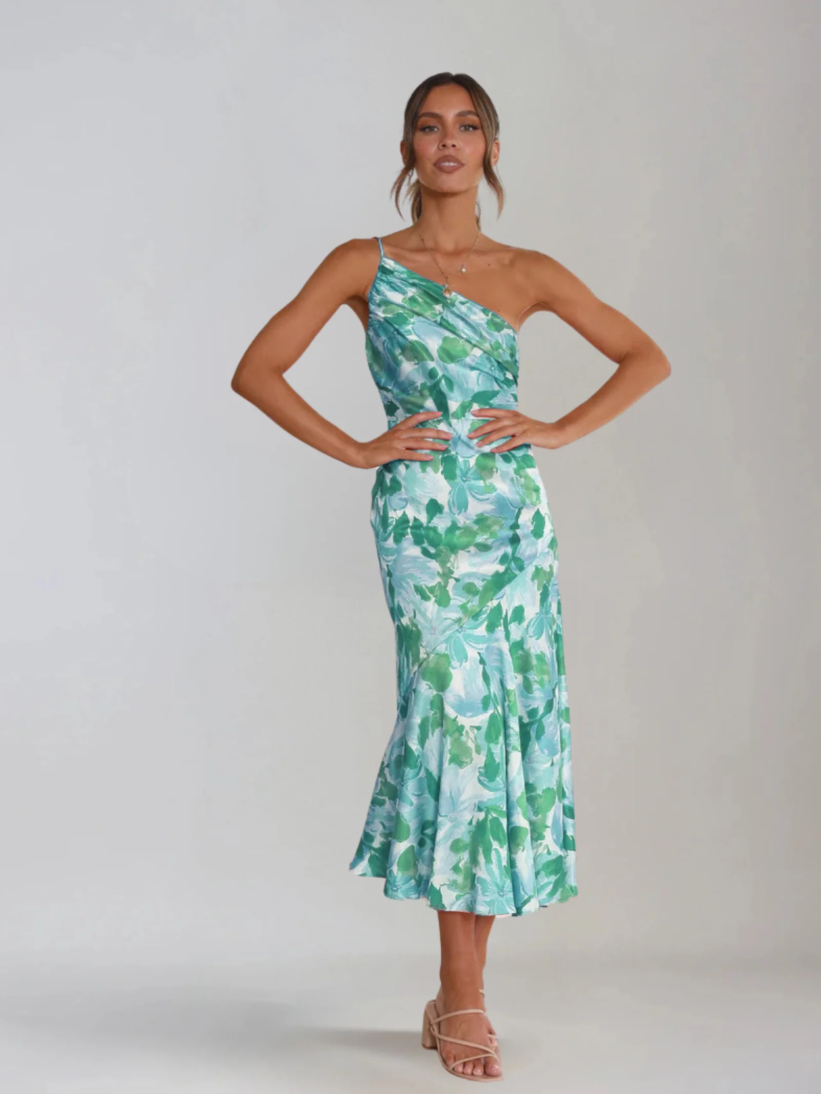 SOLE | Blumiges Sommerkleid - Image 16