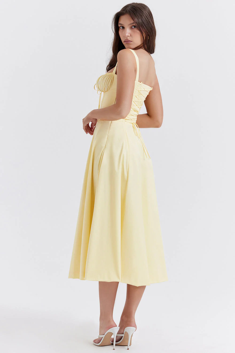 Soleil™ Eleganter Silhouettenstil