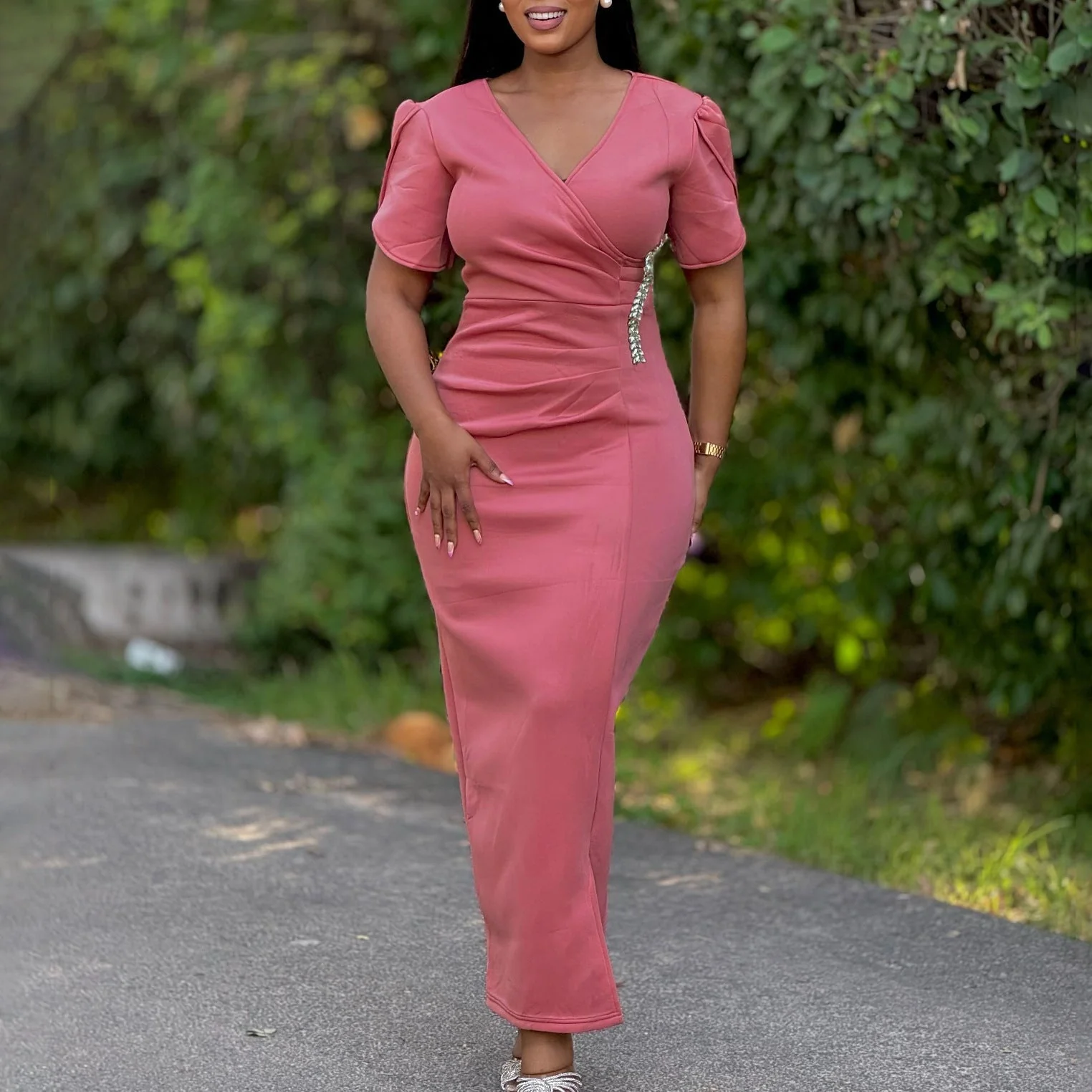 Ura- Damen elegantes Wickelkleid mit Puffärmeln und Detail - Image 4