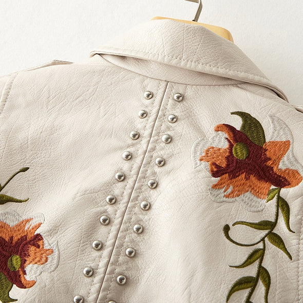 Valeria – Damen Lederjacke Mit Floralem Stickdesign - Image 3